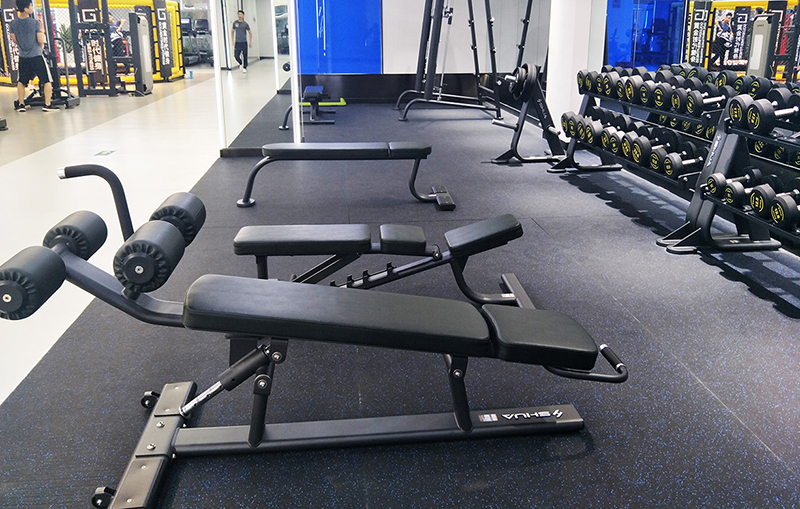 壹号娱乐健身器材